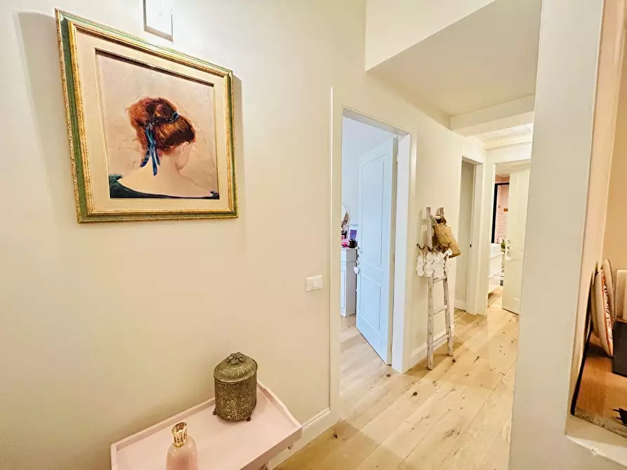 Immagine 18 di Appartamento in vendita  a Empoli