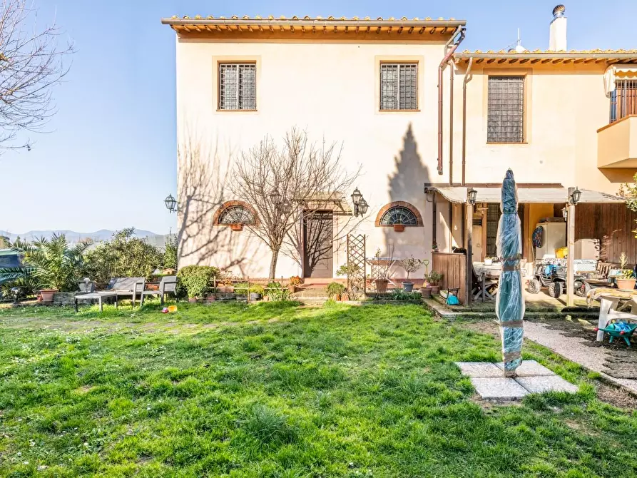 Immagine 3 di Villetta a schiera in vendita  a Crespina Lorenzana