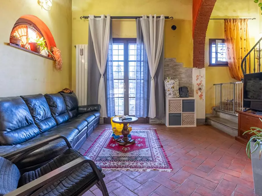 Immagine 5 di Villetta a schiera in vendita  a Crespina Lorenzana