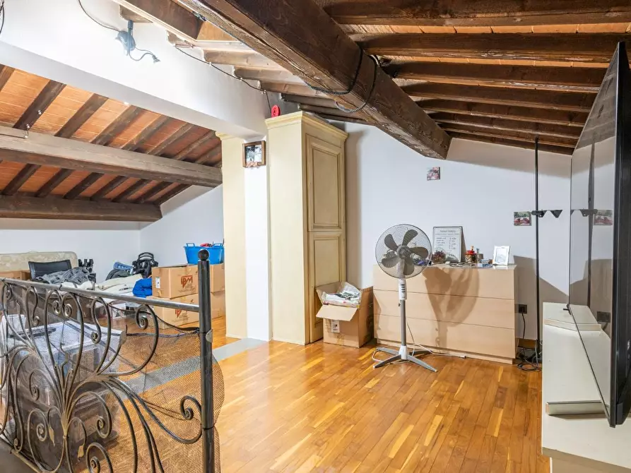 Immagine 30 di Villetta a schiera in vendita  a Crespina Lorenzana