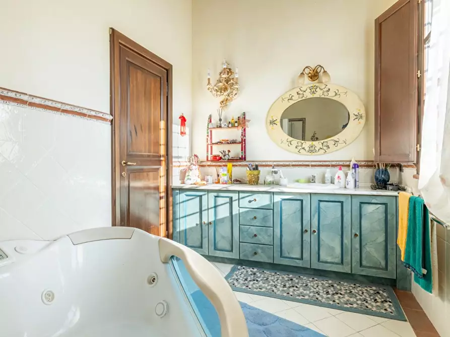 Immagine 25 di Villetta a schiera in vendita  a Crespina Lorenzana