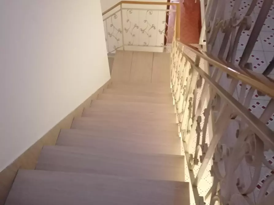 Immagine 20 di Terratetto in vendita  a Carmignano