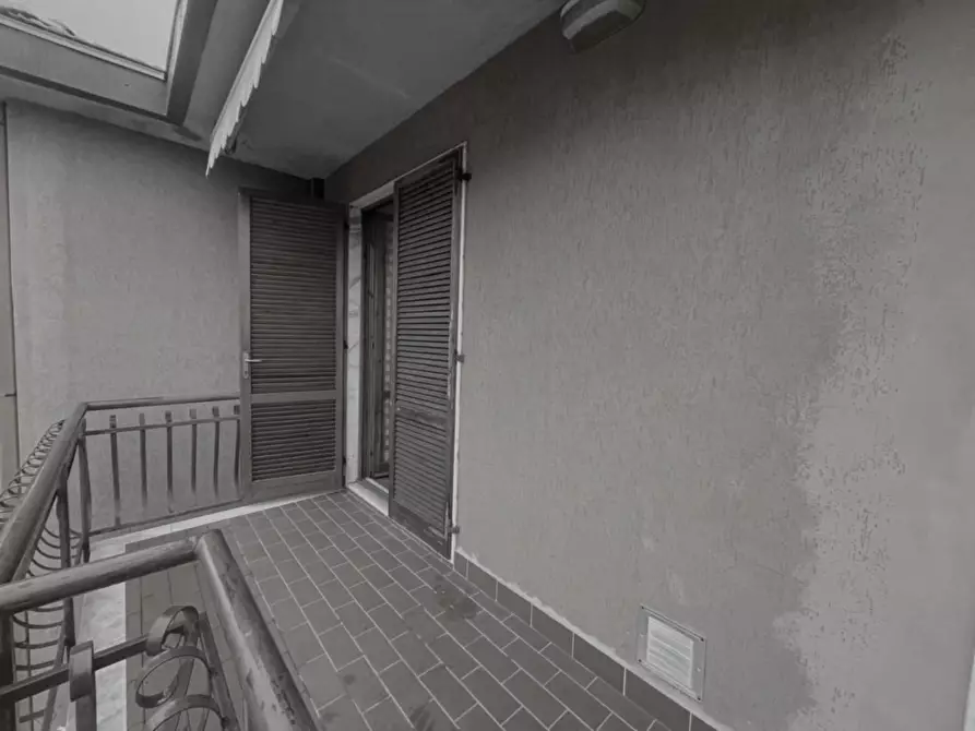 Immagine 11 di Appartamento in vendita  a Carrara