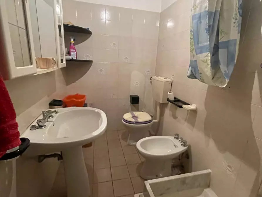 Immagine 1 di Appartamento in vendita  a Carrara