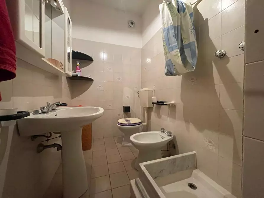 Immagine 7 di Appartamento in vendita  a Carrara