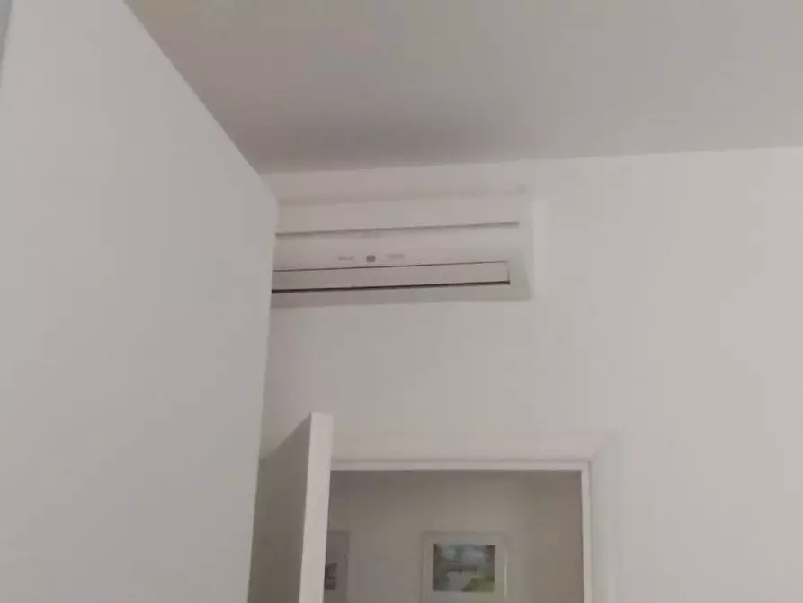 Immagine 18 di Appartamento in vendita  a Carrara