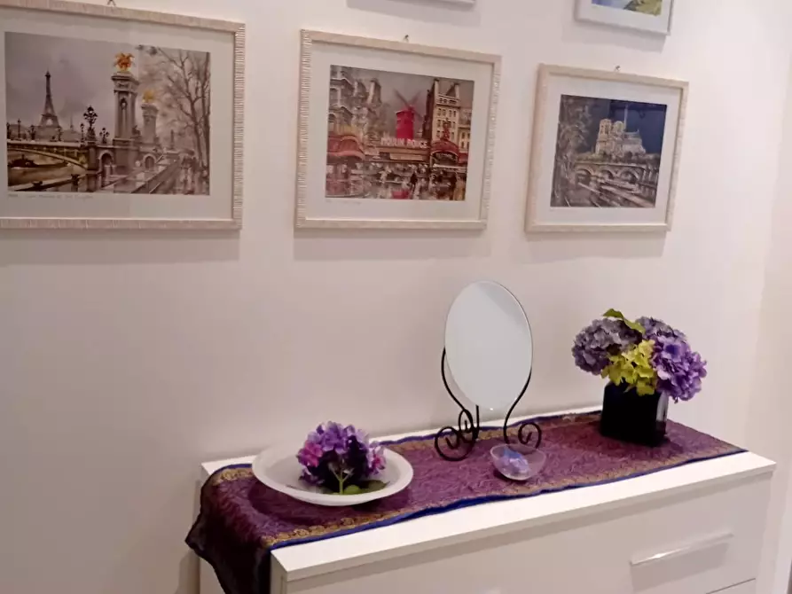 Immagine 10 di Appartamento in vendita  a Carrara