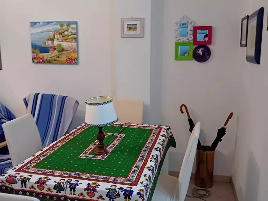 Immagine 5 di Appartamento in vendita  a Carrara