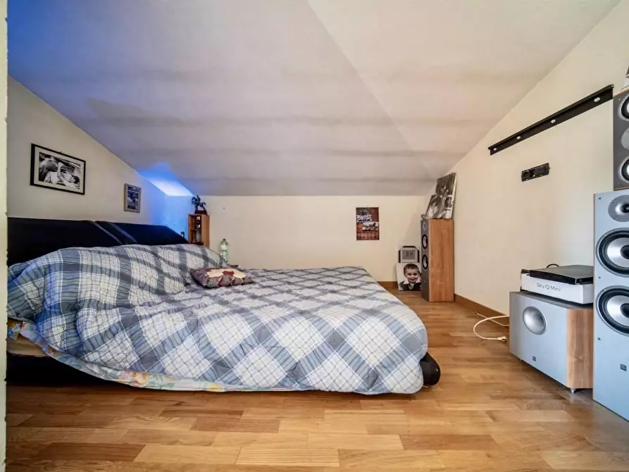 Immagine 12 di Casa bifamiliare in vendita  a San Giuliano Terme