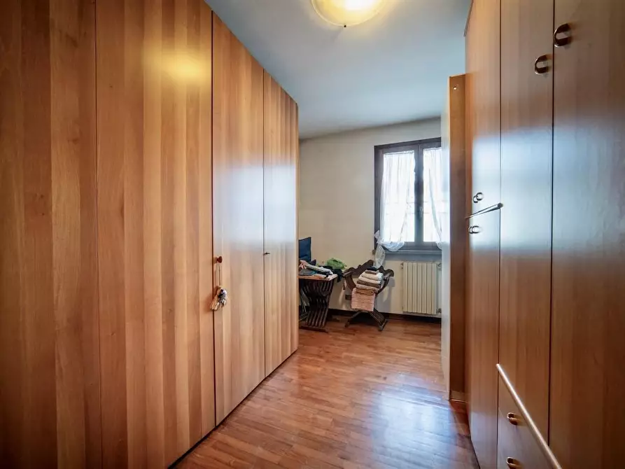 Immagine 18 di Casa bifamiliare in vendita  a San Giuliano Terme