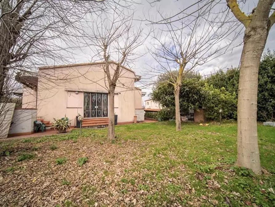 Immagine 1 di Casa bifamiliare in vendita  a San Giuliano Terme