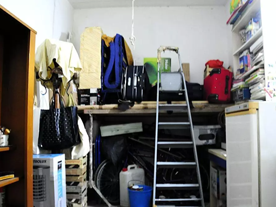 Immagine 31 di Appartamento in vendita  a Colle Di Val D'elsa