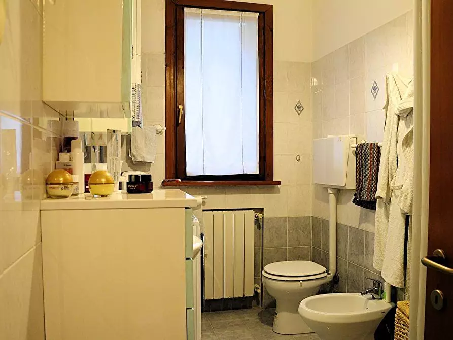 Immagine 24 di Appartamento in vendita  a Colle Di Val D'elsa