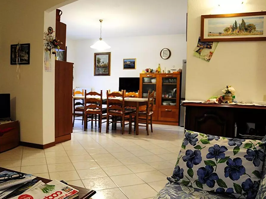 Immagine 3 di Appartamento in vendita  a Colle Di Val D'elsa