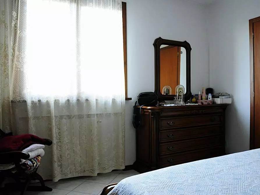 Immagine 17 di Appartamento in vendita  a Colle Di Val D'elsa