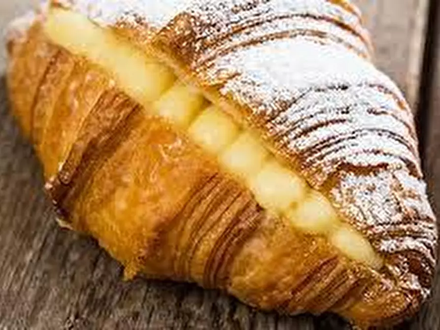 Immagine 9 di Bar / Ristorante in vendita  a Livorno