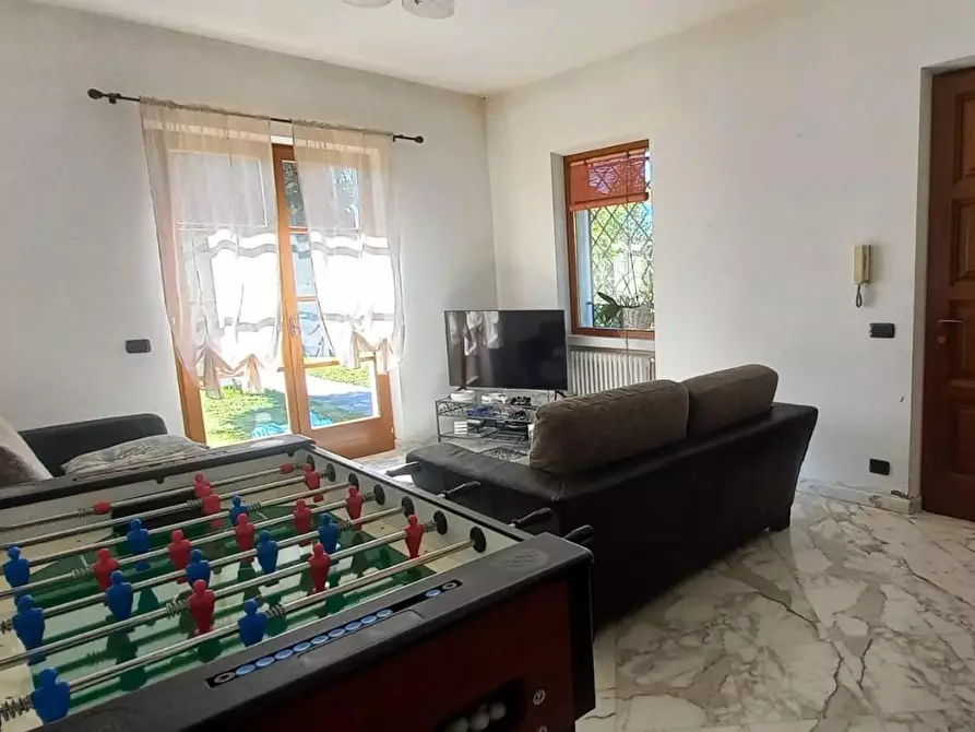 Immagine 3 di Casa bifamiliare in vendita  a Carrara