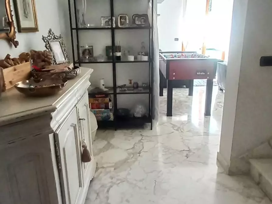 Immagine 5 di Casa bifamiliare in vendita  a Carrara
