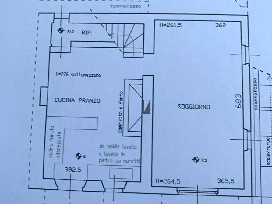 Immagine 48 di Terratetto in vendita  a Massarosa