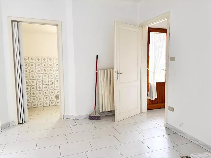 Immagine 11 di Appartamento in vendita  a Empoli