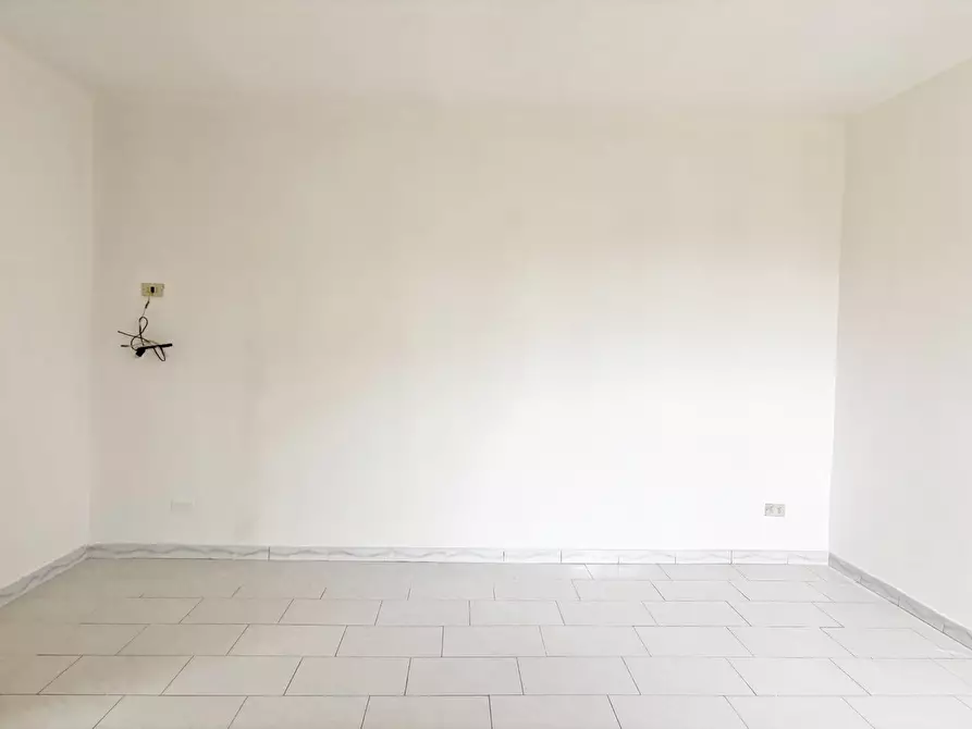 Immagine 12 di Appartamento in vendita  a Empoli