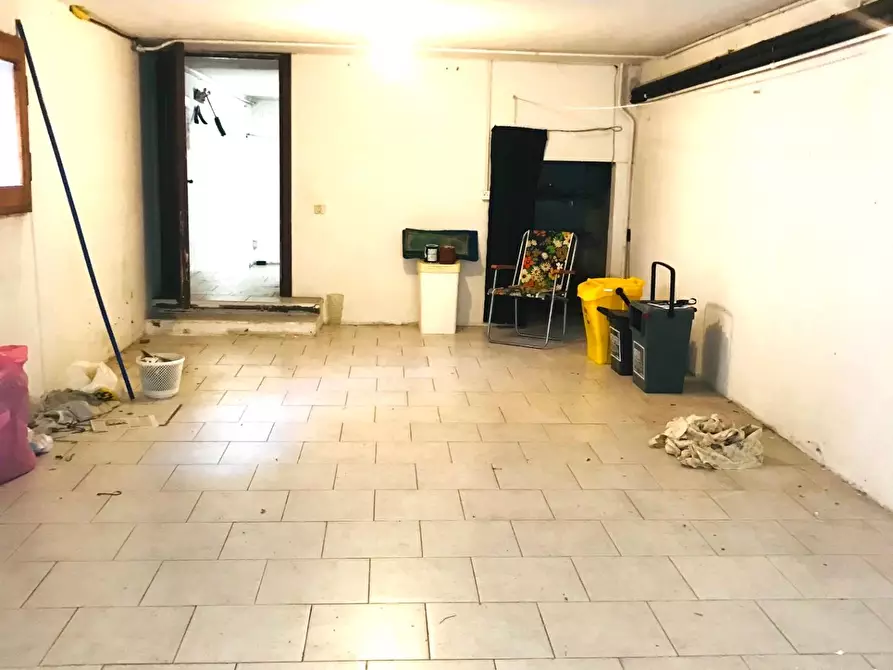 Immagine 13 di Appartamento in vendita  a Empoli