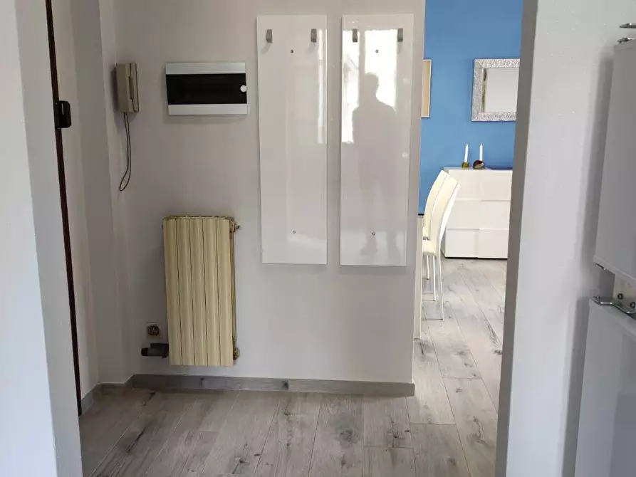 Immagine 4 di Appartamento in vendita  a Viareggio