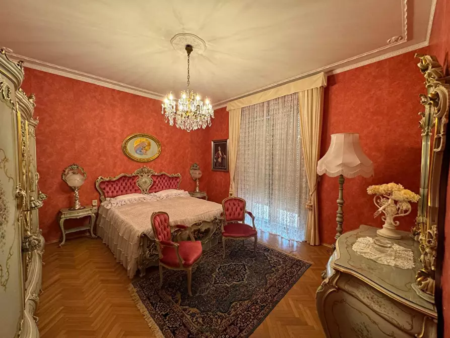 Immagine 24 di Villa in vendita  a Vinci