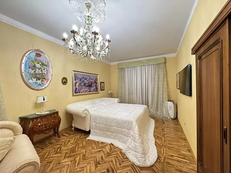 Immagine 22 di Villa in vendita  a Vinci