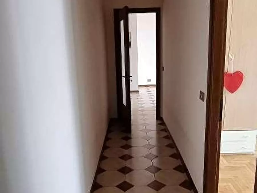 Immagine 16 di Appartamento in vendita  a Viareggio