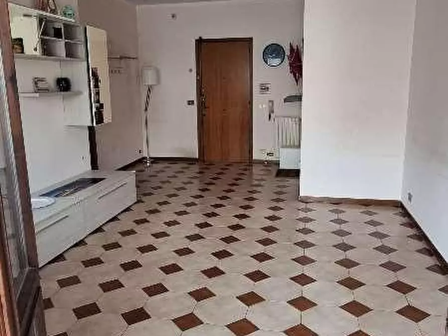 Immagine 6 di Appartamento in vendita  a Viareggio