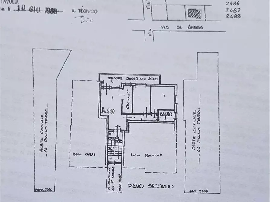 Immagine 27 di Appartamento in vendita  a Viareggio