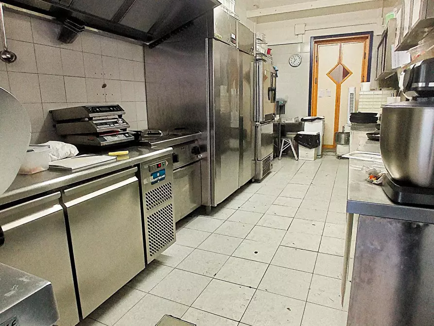 Immagine 2 di Bar / Ristorante in vendita  a Pisa