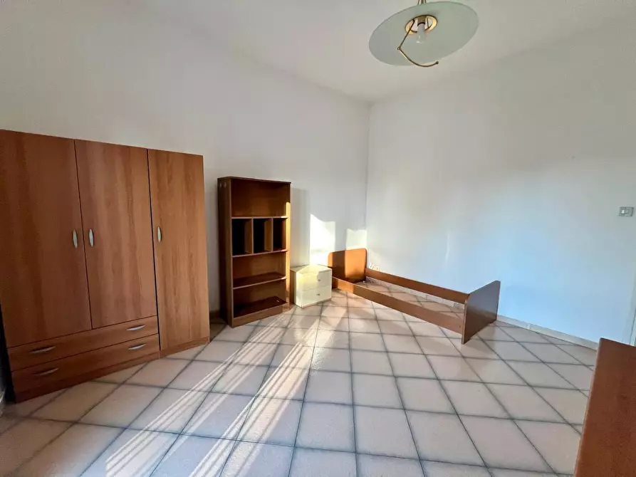 Immagine 13 di Appartamento in vendita  a Pisa