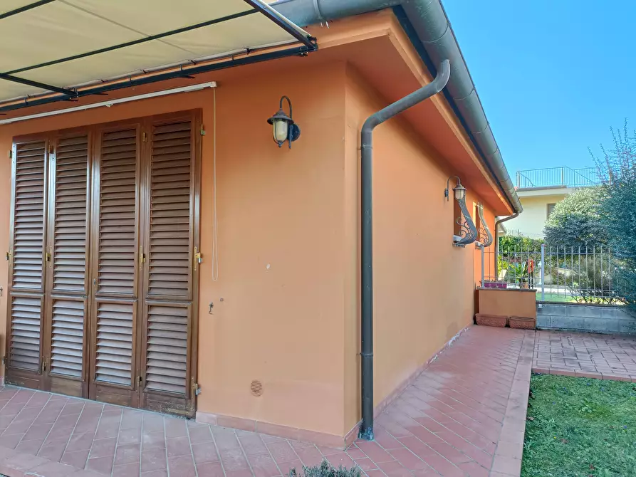 Immagine 29 di Appartamento in affitto  a Montelupo Fiorentino