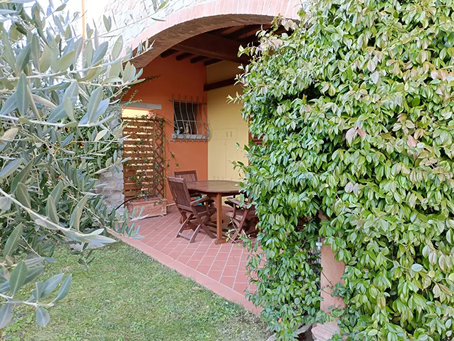 Immagine 36 di Appartamento in affitto  a Montelupo Fiorentino