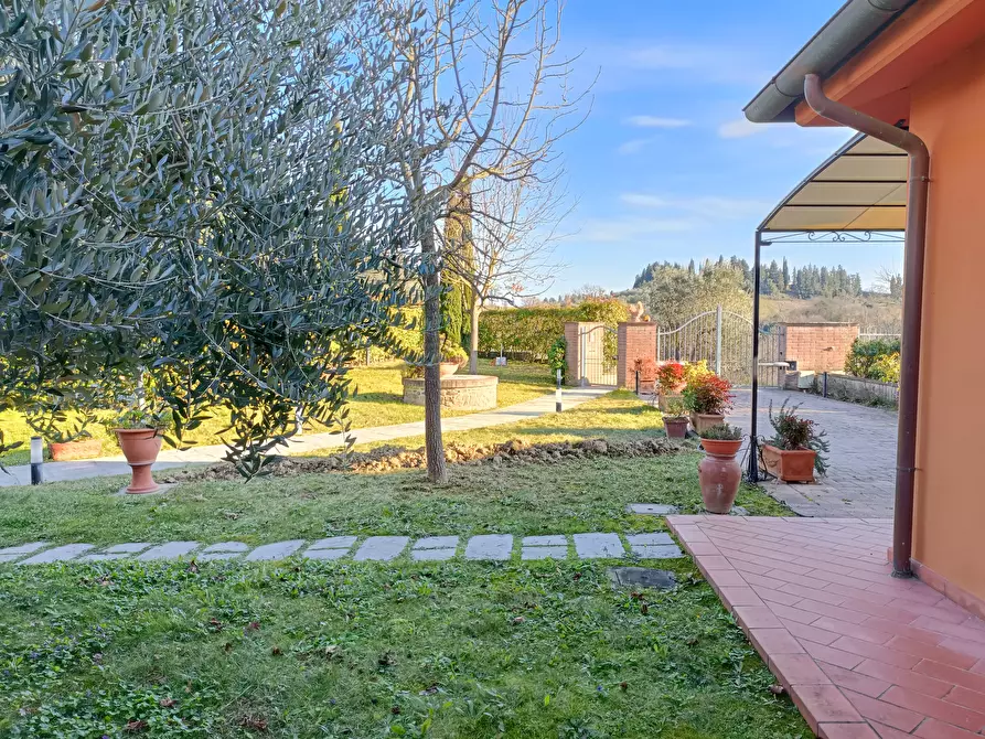 Immagine 37 di Appartamento in affitto  a Montelupo Fiorentino