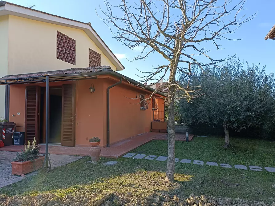 Immagine 28 di Appartamento in affitto  a Montelupo Fiorentino