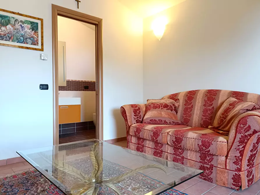 Immagine 31 di Appartamento in affitto  a Montelupo Fiorentino