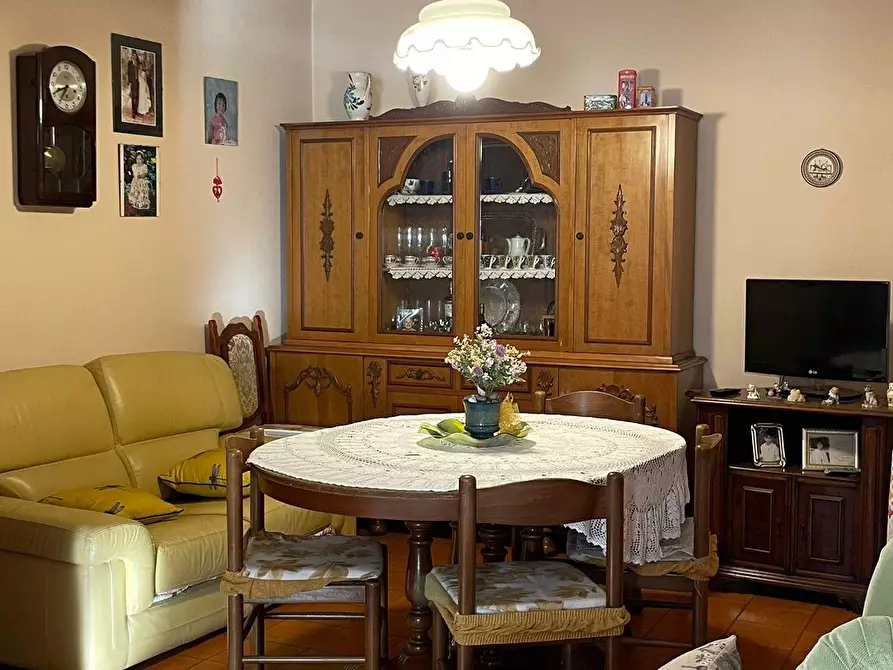 Immagine 12 di Appartamento in vendita  a Fucecchio