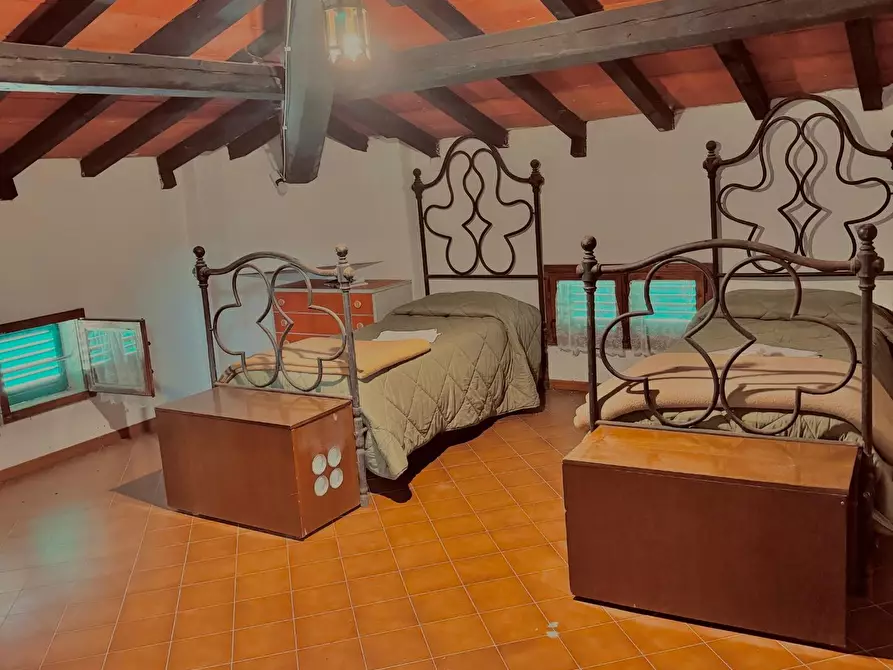 Immagine 40 di Villa in vendita  a Fucecchio