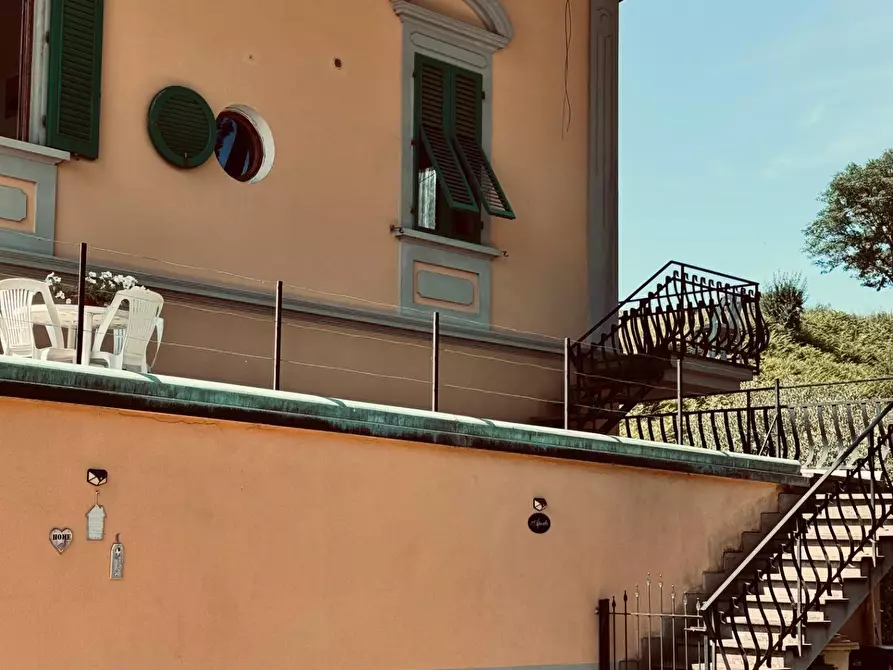 Immagine 6 di Villa in vendita  a Fucecchio