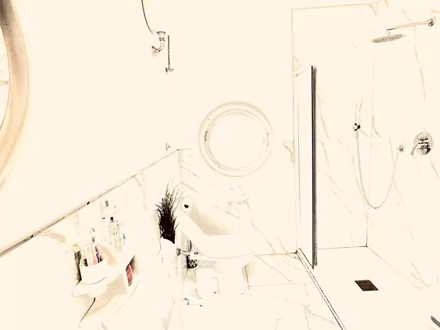 Immagine 42 di Villa in vendita  a Fucecchio