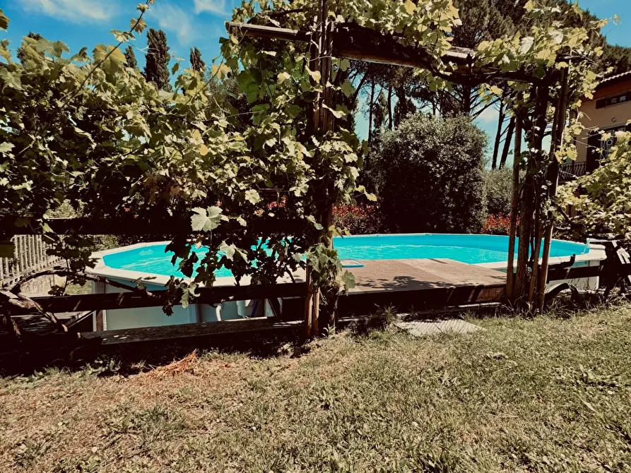 Immagine 13 di Villa in vendita  a Fucecchio