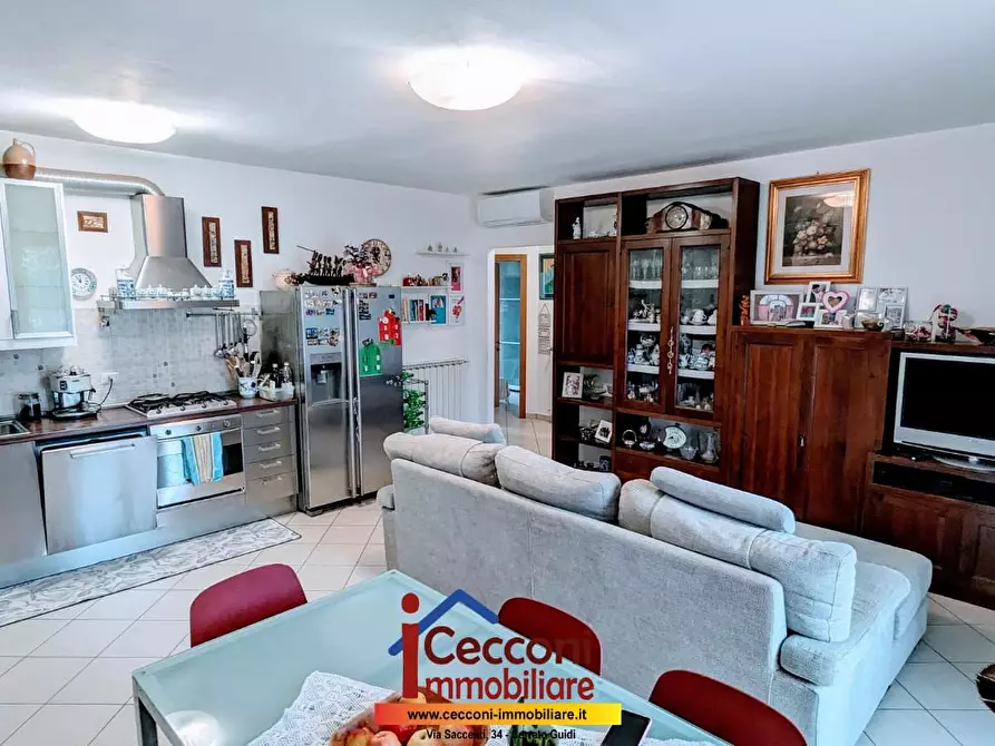 Immagine 3 di Appartamento in vendita  a Cerreto Guidi