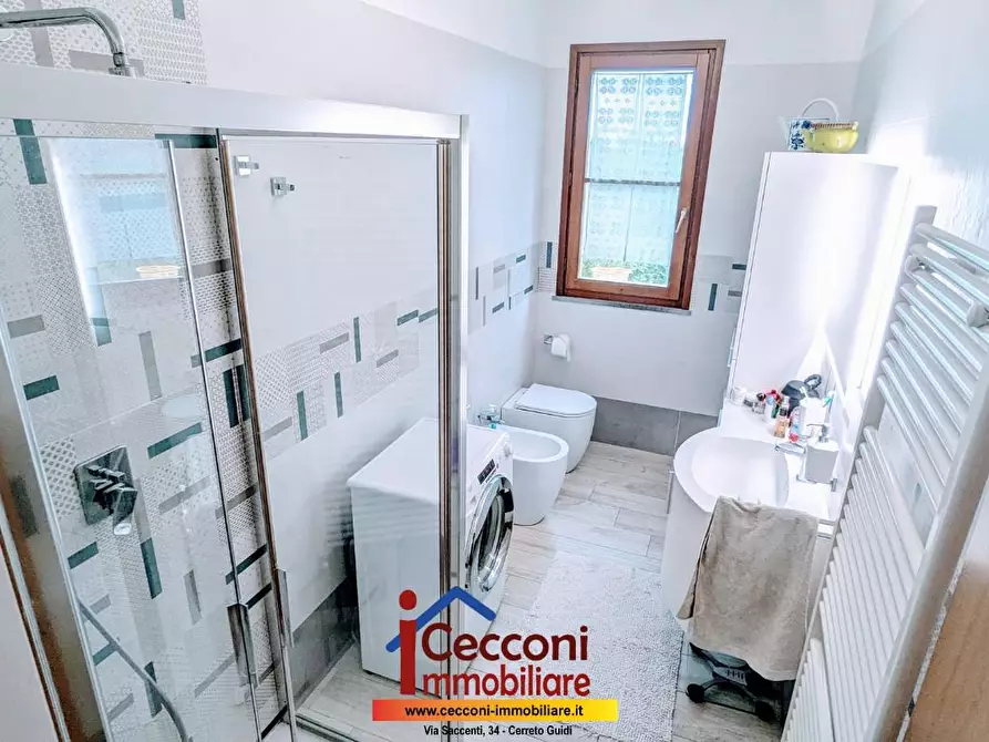 Immagine 8 di Appartamento in vendita  a Cerreto Guidi