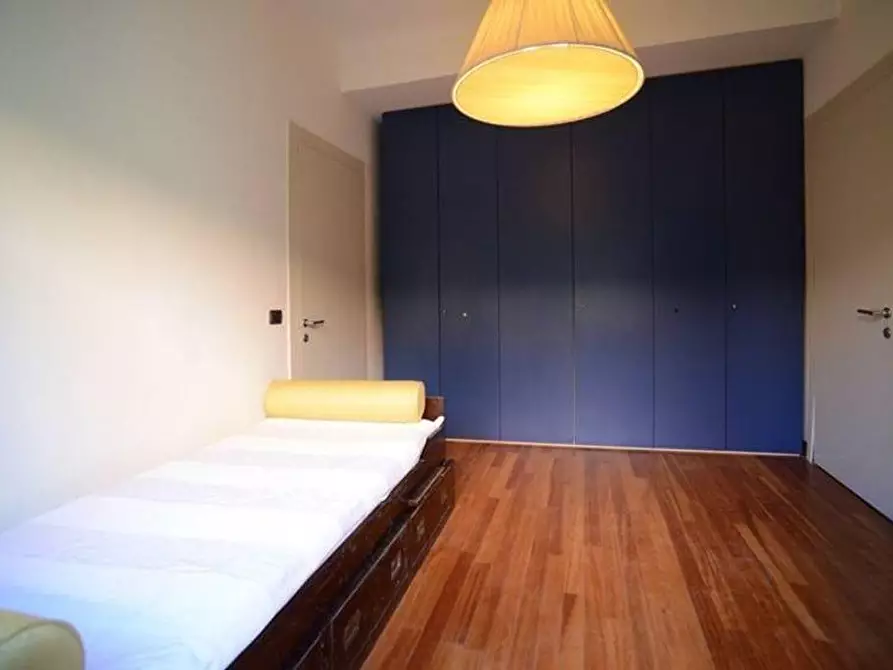 Immagine 56 di Villa in vendita  a Viareggio