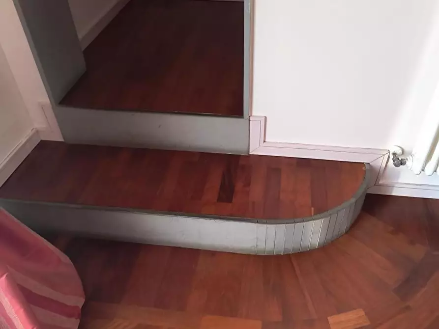 Immagine 28 di Villa in vendita  a Pisa