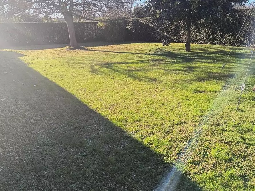 Immagine 6 di Villa in vendita  a Pisa