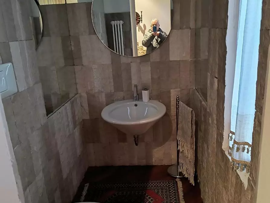 Immagine 27 di Villa in vendita  a Pisa